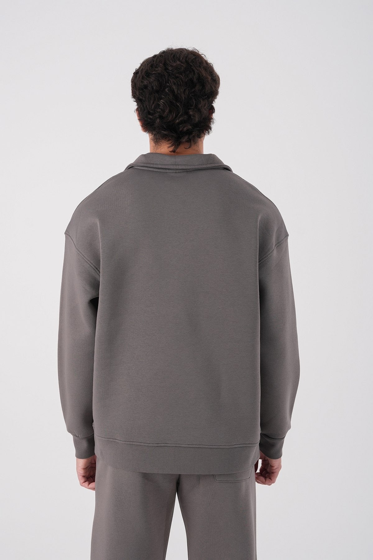 Ash Grey Half-Zip Sweatshirt – Minimalist Unisex Streetwear