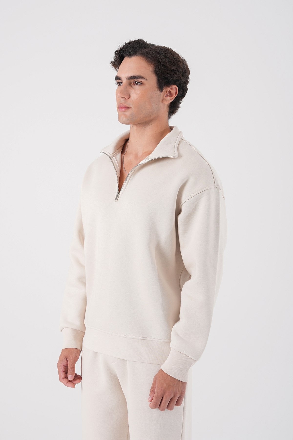 Cream Half-Zip Sweatshirt – Minimalist Unisex Casual Wear