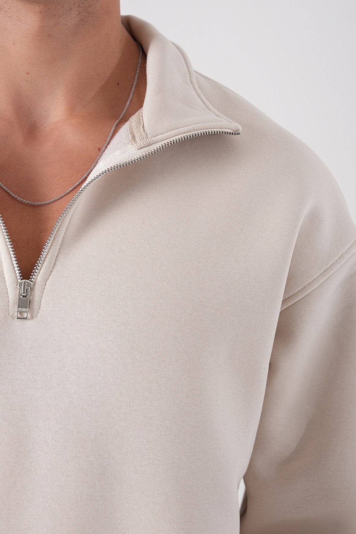 Cream Half-Zip Sweatshirt – Minimalist Unisex Casual Wear