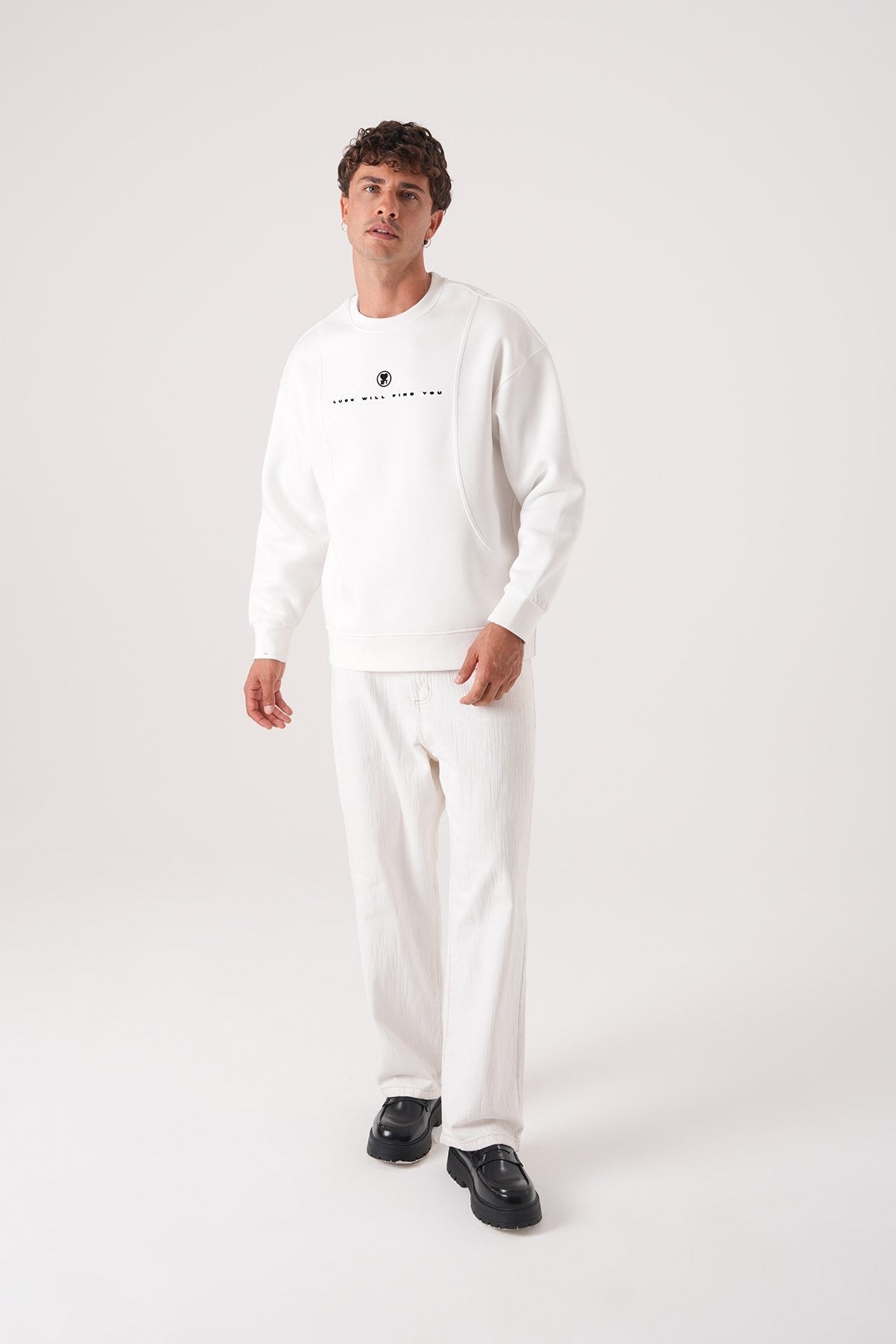 Beige Graphic Angel Print Sweatshirt – Streetwear Oversized Unisex Pullover