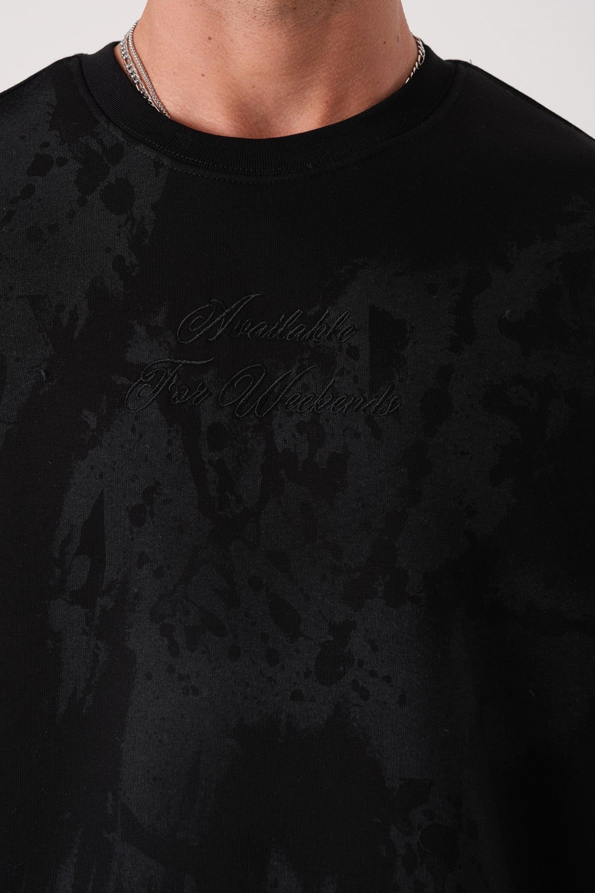 Black Tie-Dye Sweatshirt – Oversized Streetwear Crewneck