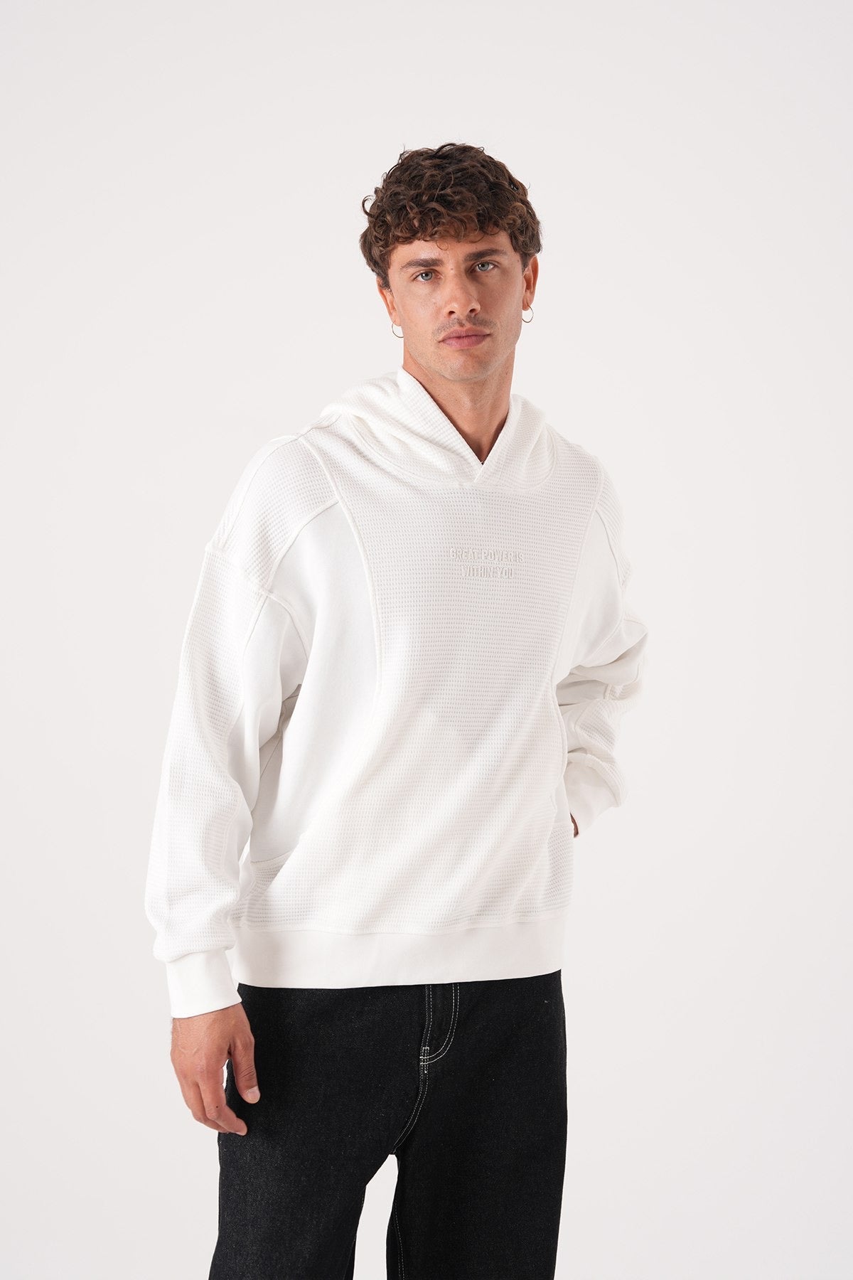 Men’s White Casual Hoodie – Minimalist Pullover Sweatshirt
