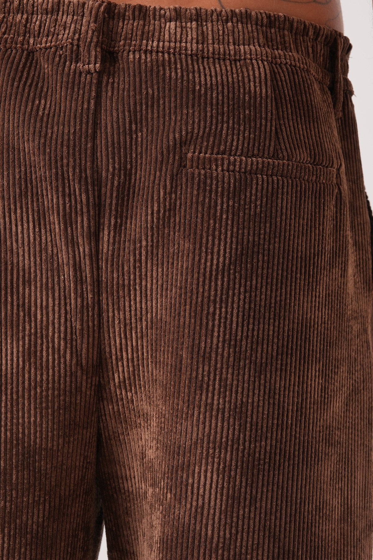 Men’s Brown Corduroy Pants – Relaxed Fit Retro Straight Leg Trousers
