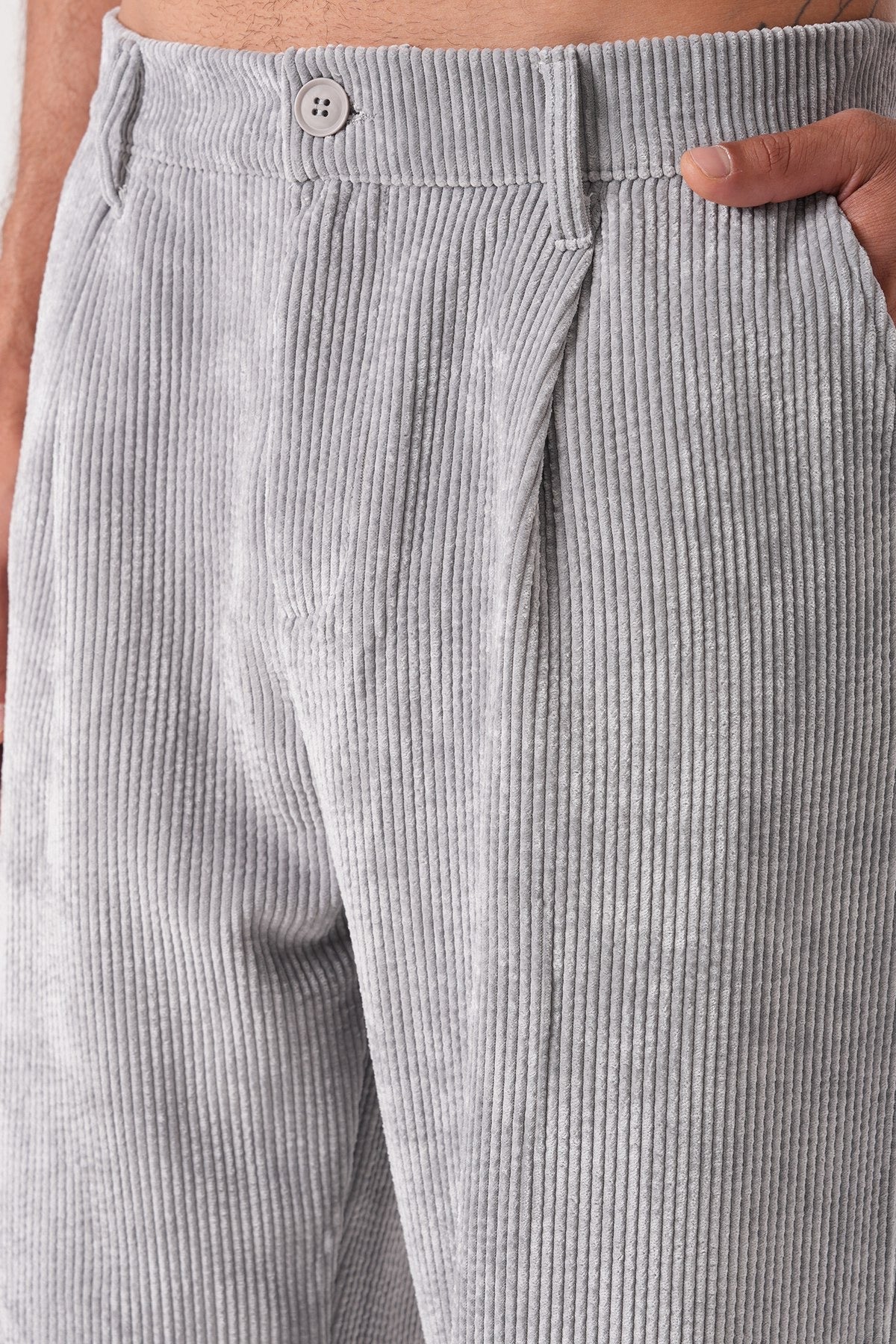 Men’s Light Grey Corduroy Pants – Relaxed Fit Straight-Leg Casual Trousers