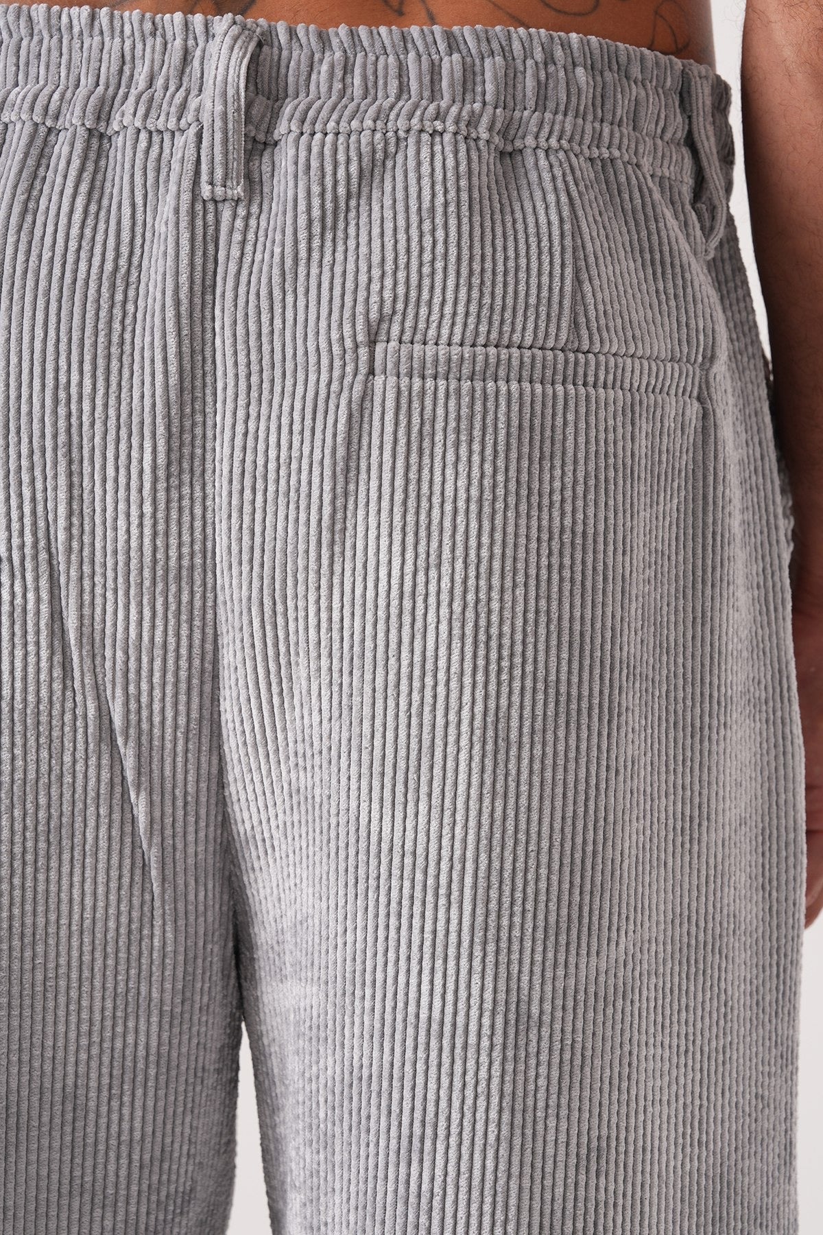 Men’s Light Grey Corduroy Pants – Relaxed Fit Straight-Leg Casual Trousers