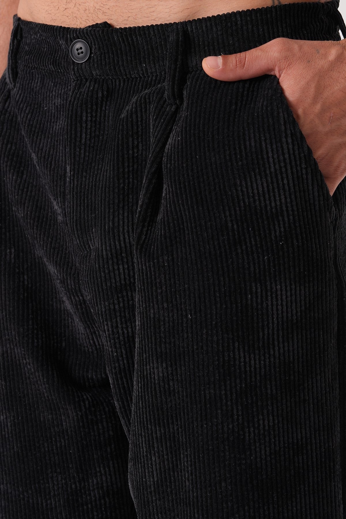 Men’s Black Corduroy Pants – Relaxed Fit Straight-Leg Classic Trousers