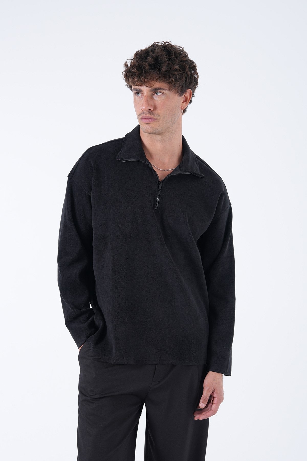 Men’s Minimal Half-Zip Pullover – Essential Collection