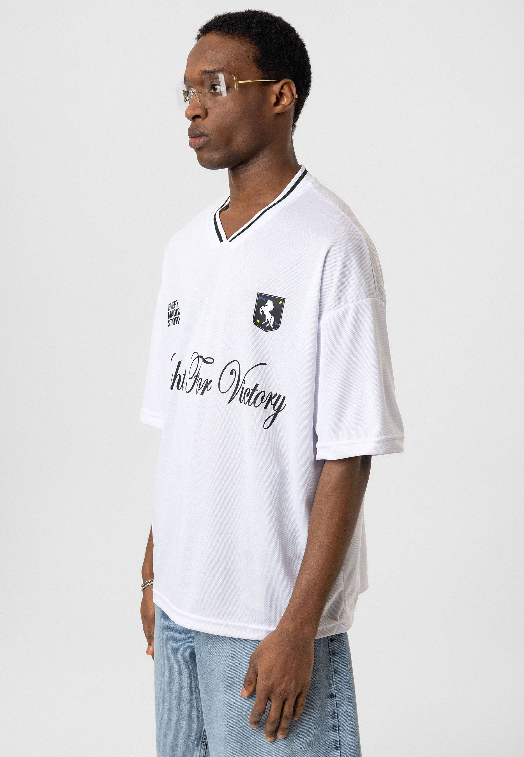 Crisp White Oversized Jersey T-Shirts – Urban Prints with a Clean Canvas