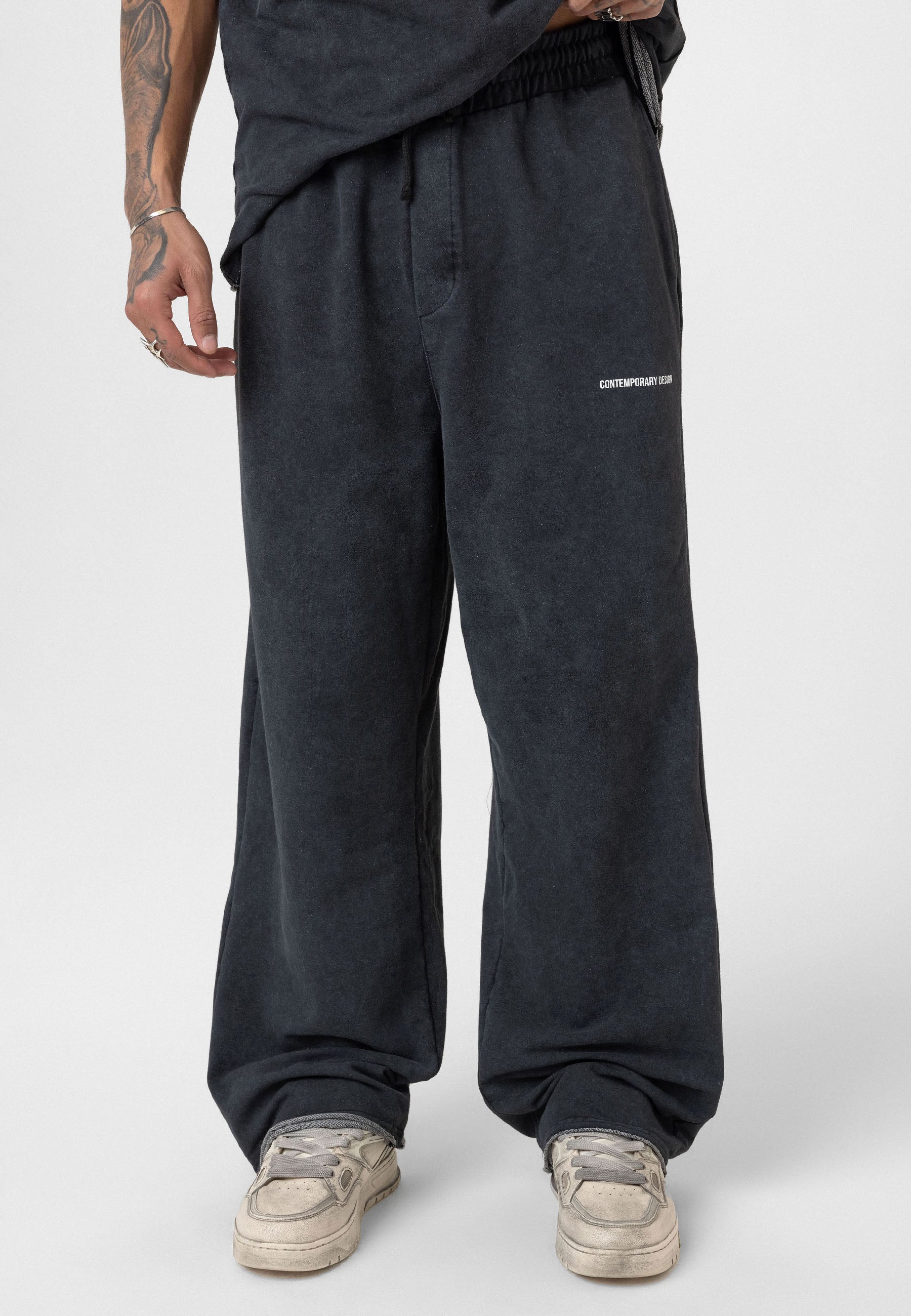 Relaxed Fit Track Pants – Washed Vintage Texture & Everyday Comfort