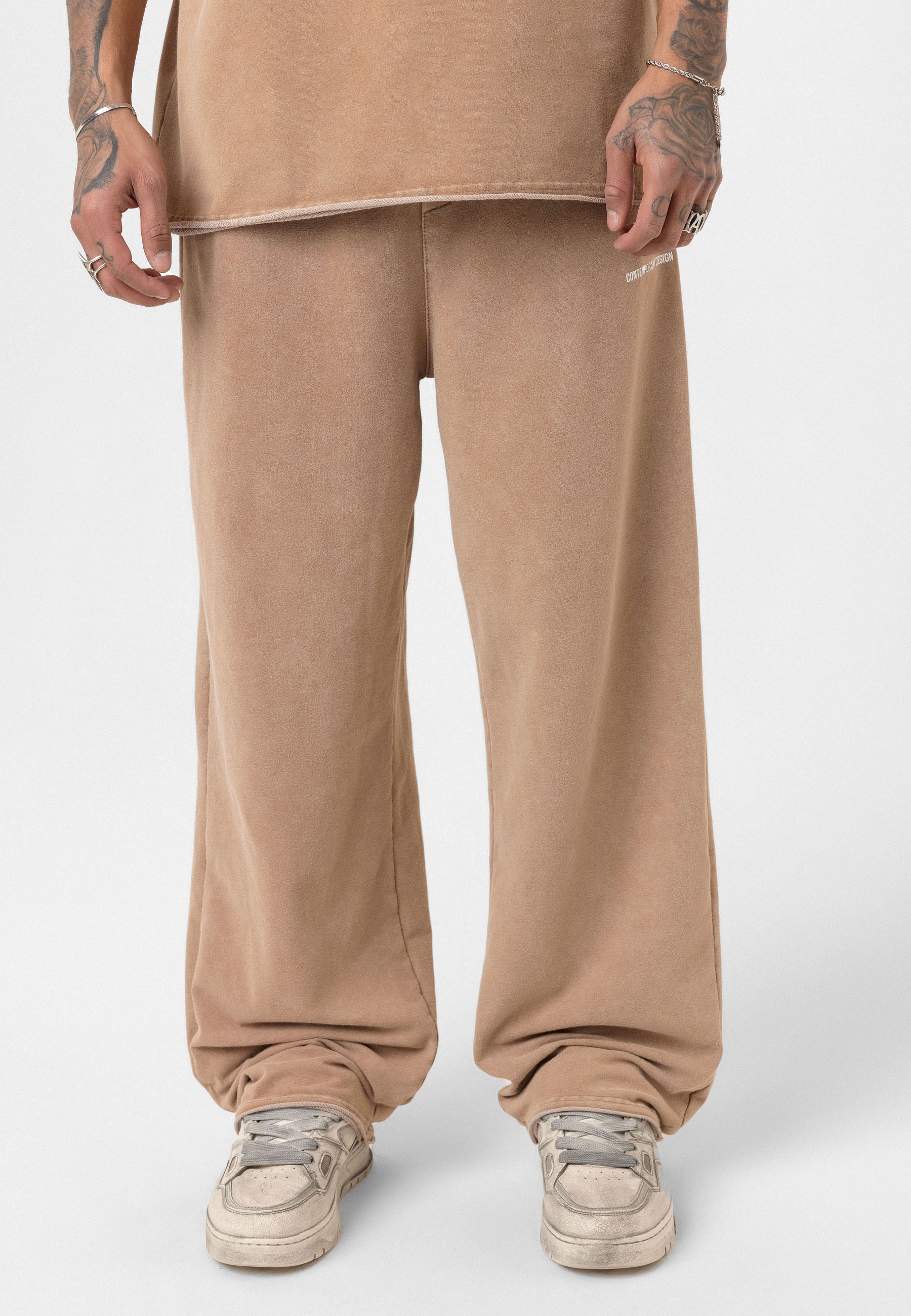 Relaxed Fit Track Pants – Washed Vintage Texture & Everyday Comfort