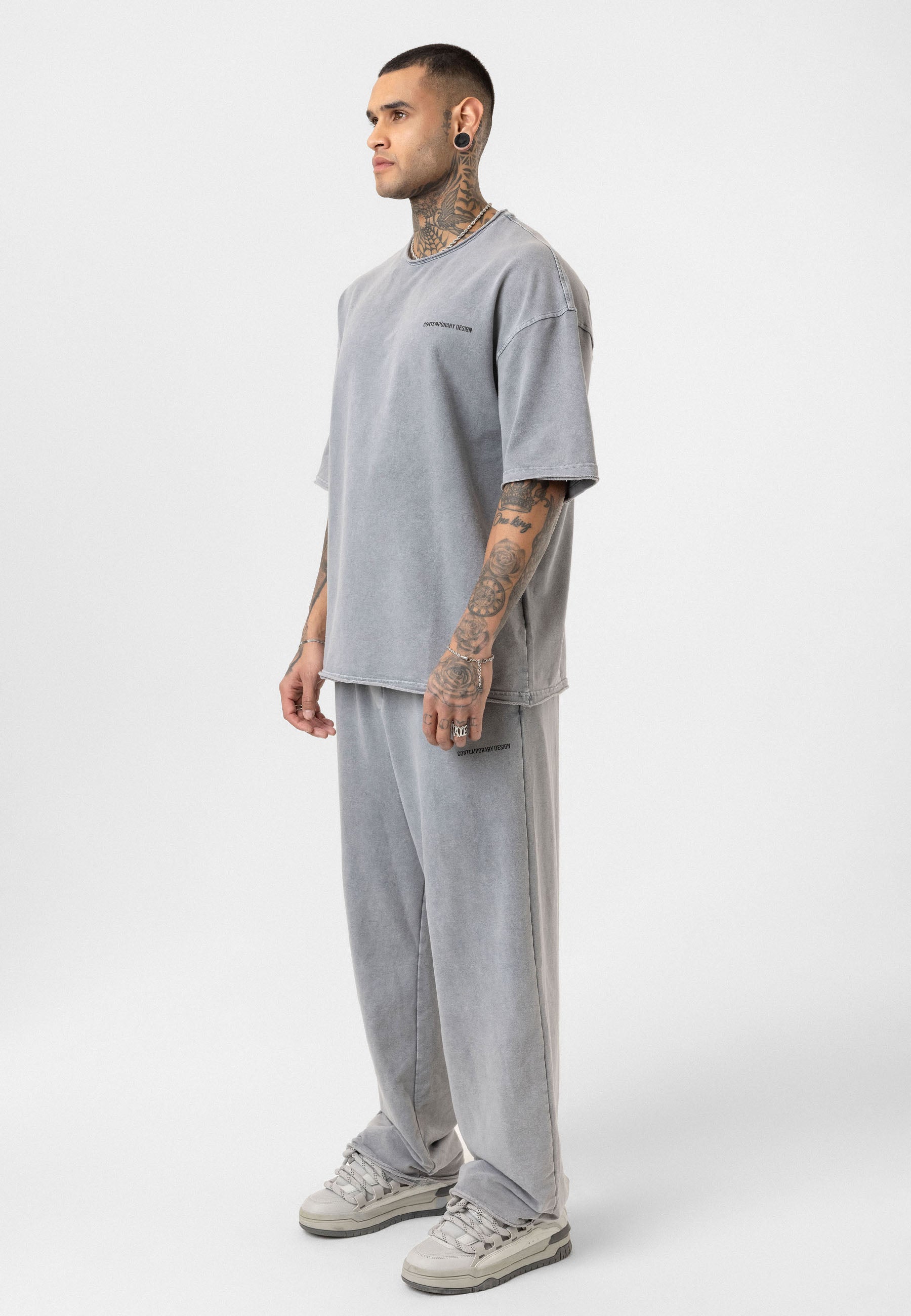 Relaxed Fit Track Pants – Washed Vintage Texture & Everyday Comfort