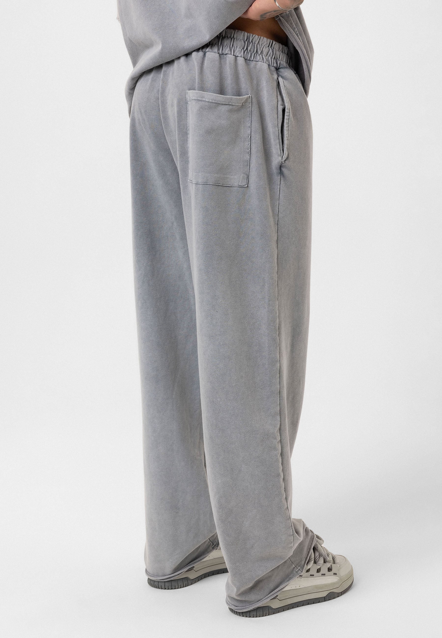 Relaxed Fit Track Pants – Washed Vintage Texture & Everyday Comfort