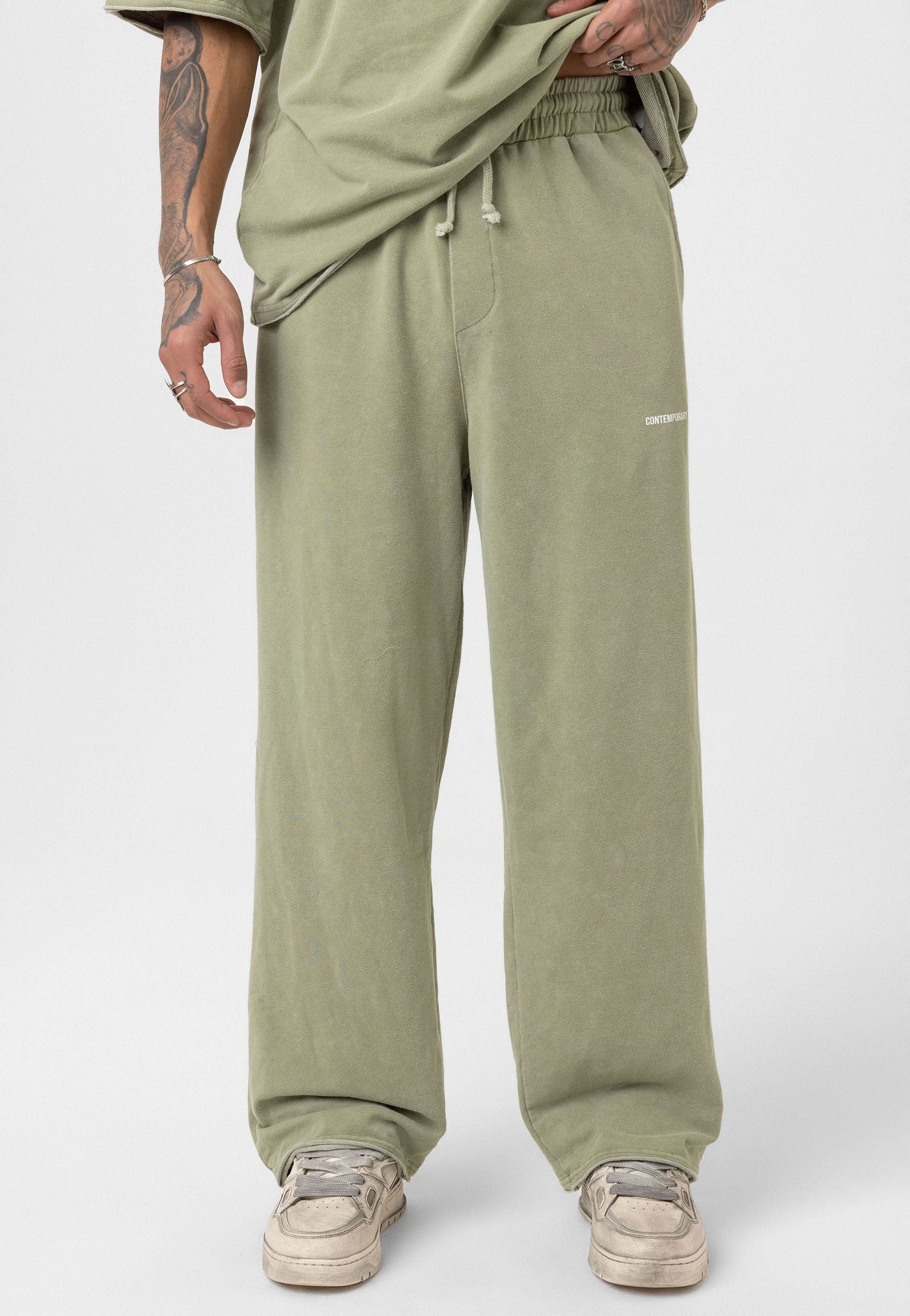 Relaxed Fit Track Pants – Washed Vintage Texture & Everyday Comfort