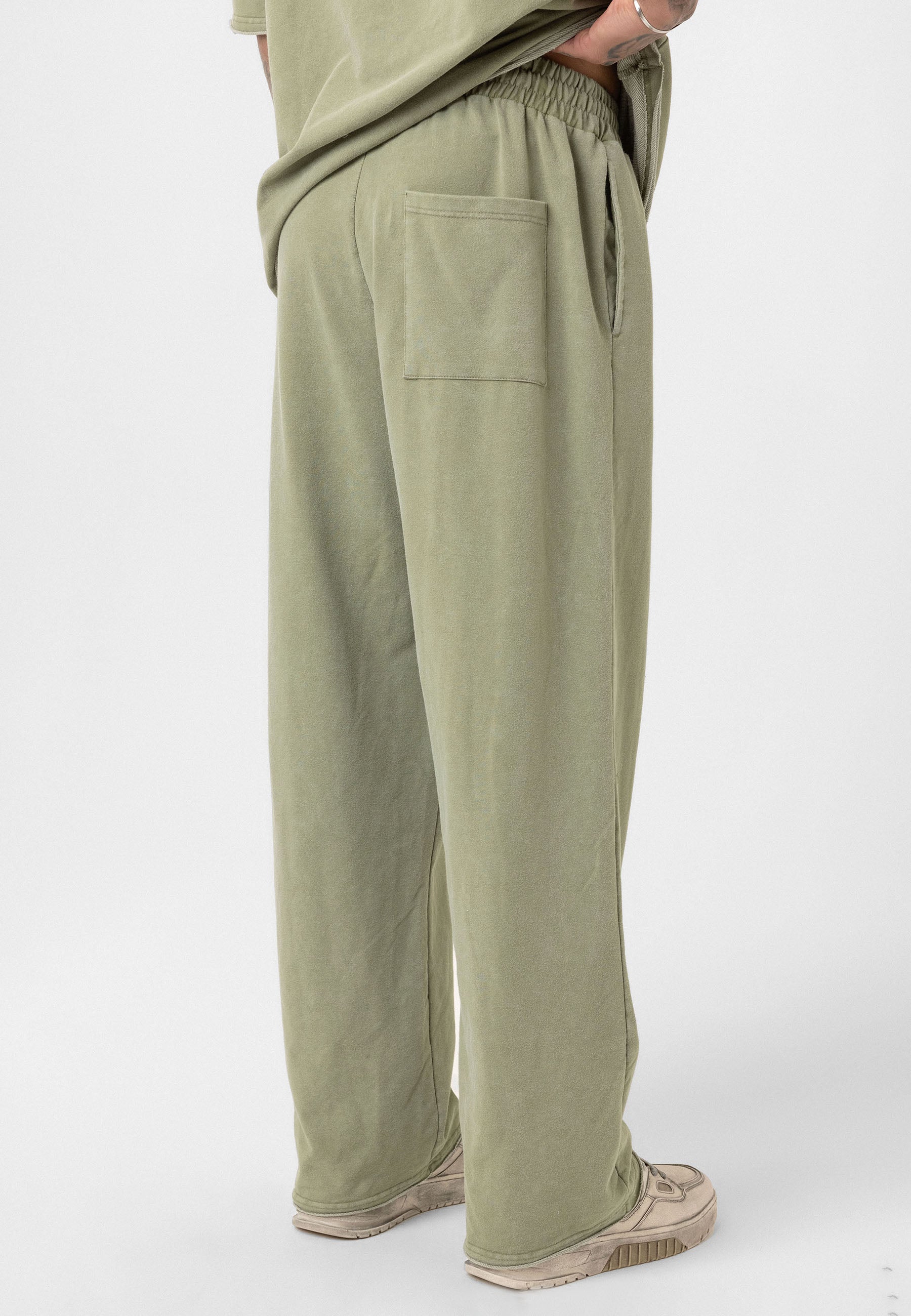 Relaxed Fit Track Pants – Washed Vintage Texture & Everyday Comfort