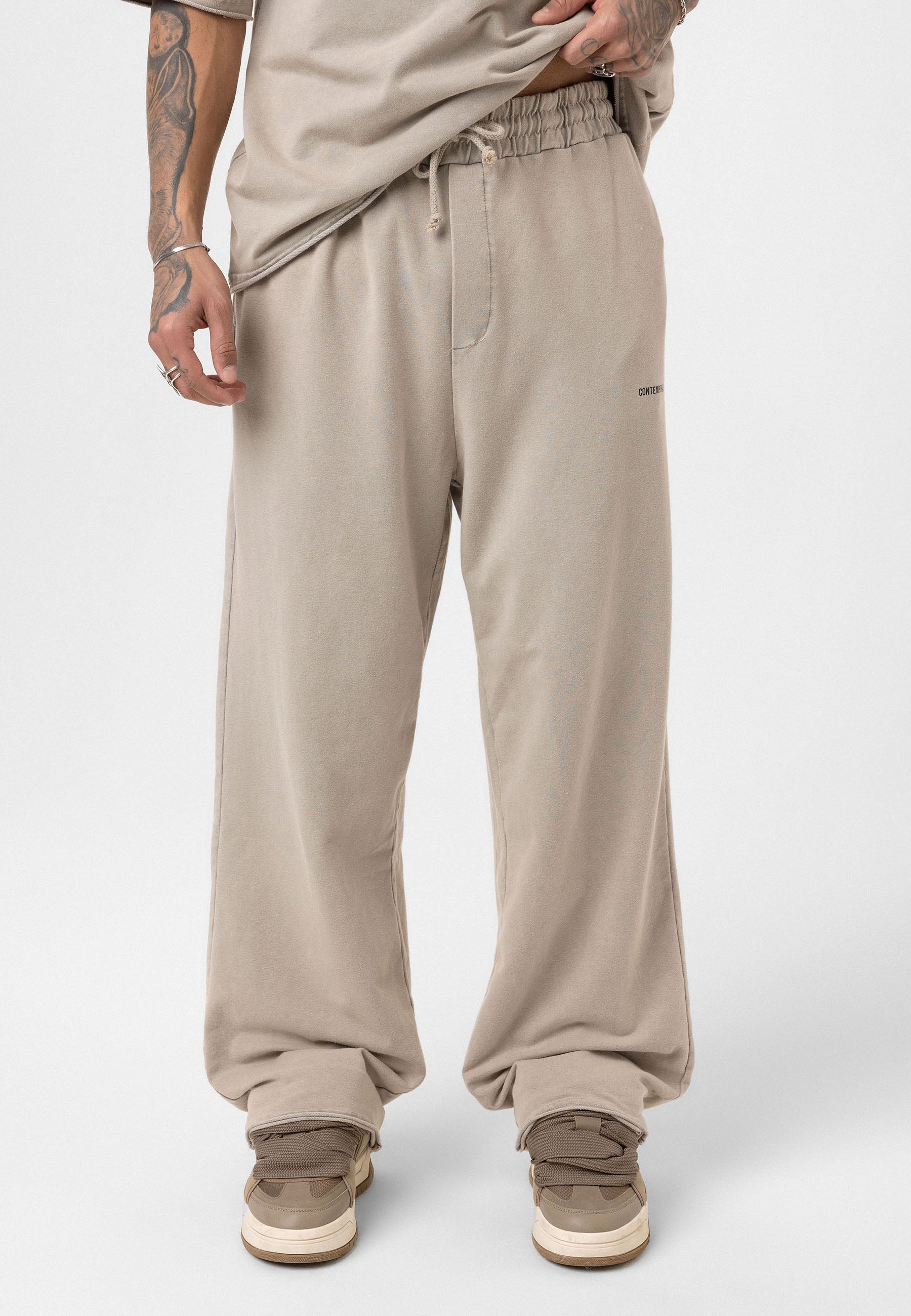 Relaxed Fit Track Pants – Washed Vintage Texture & Everyday Comfort