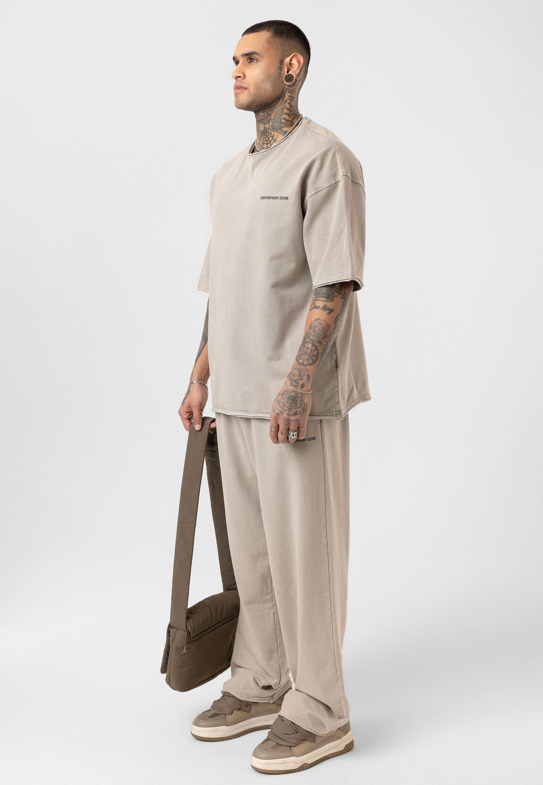 Relaxed Fit Track Pants – Washed Vintage Texture & Everyday Comfort