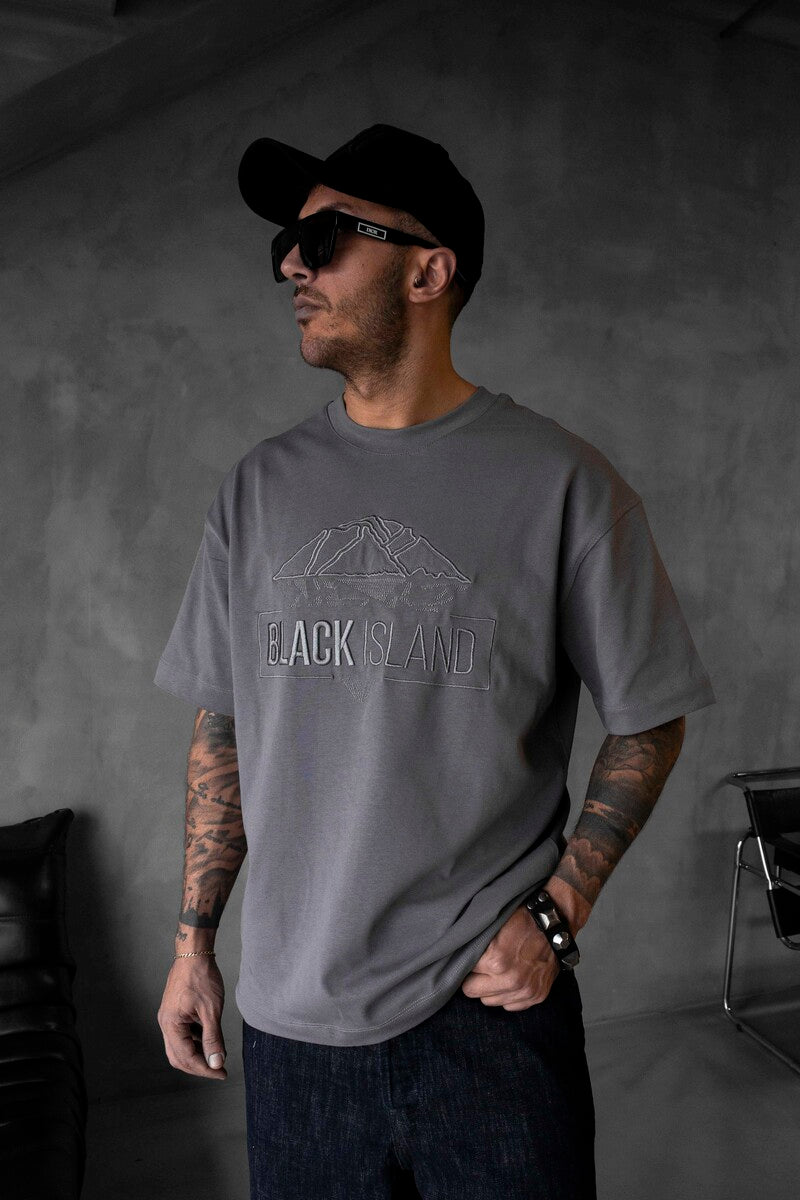 Black Island Logo Printed Gray T-shirt 1842
