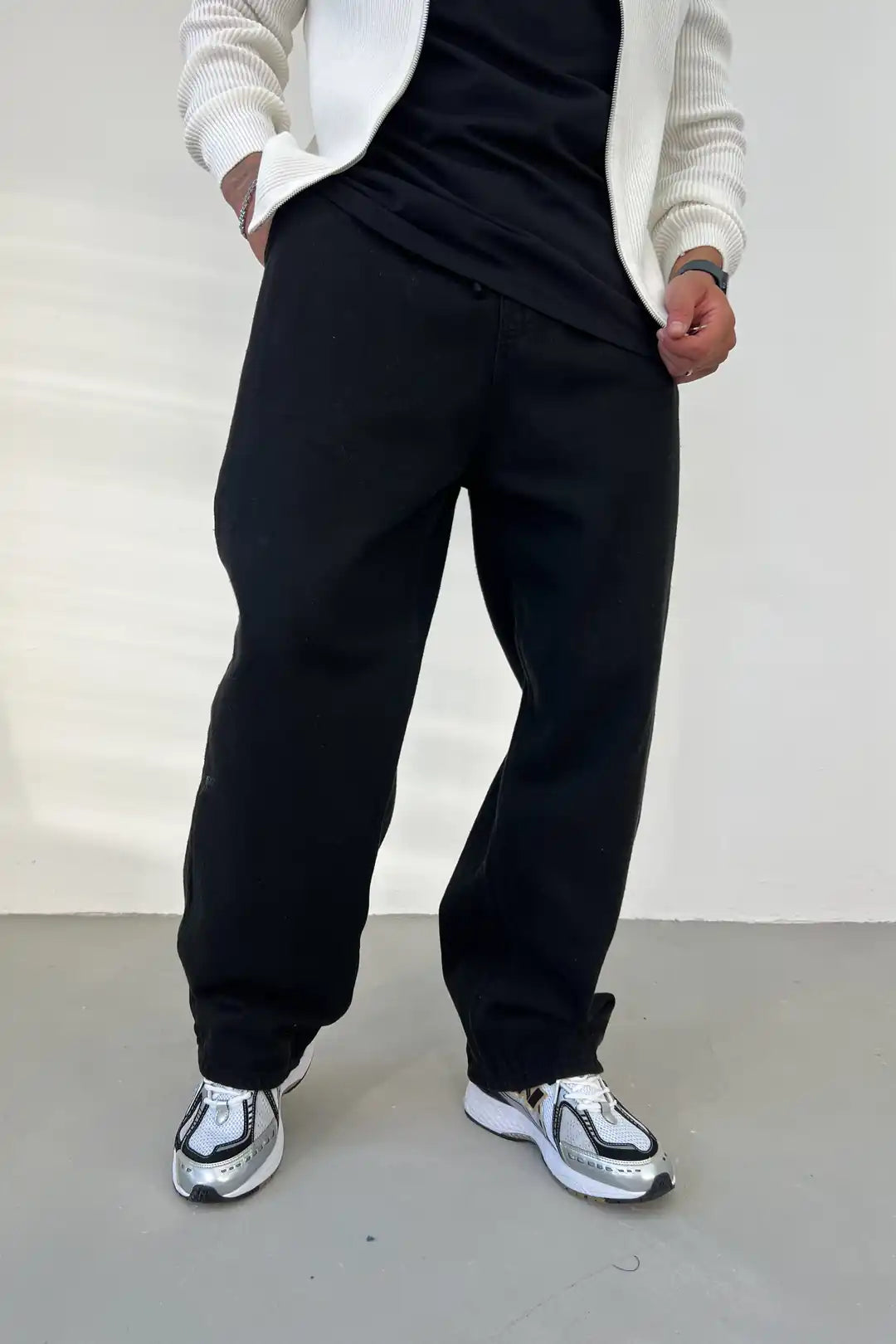 Textured Canvas Wide Pants – Effortless Utility Comfort